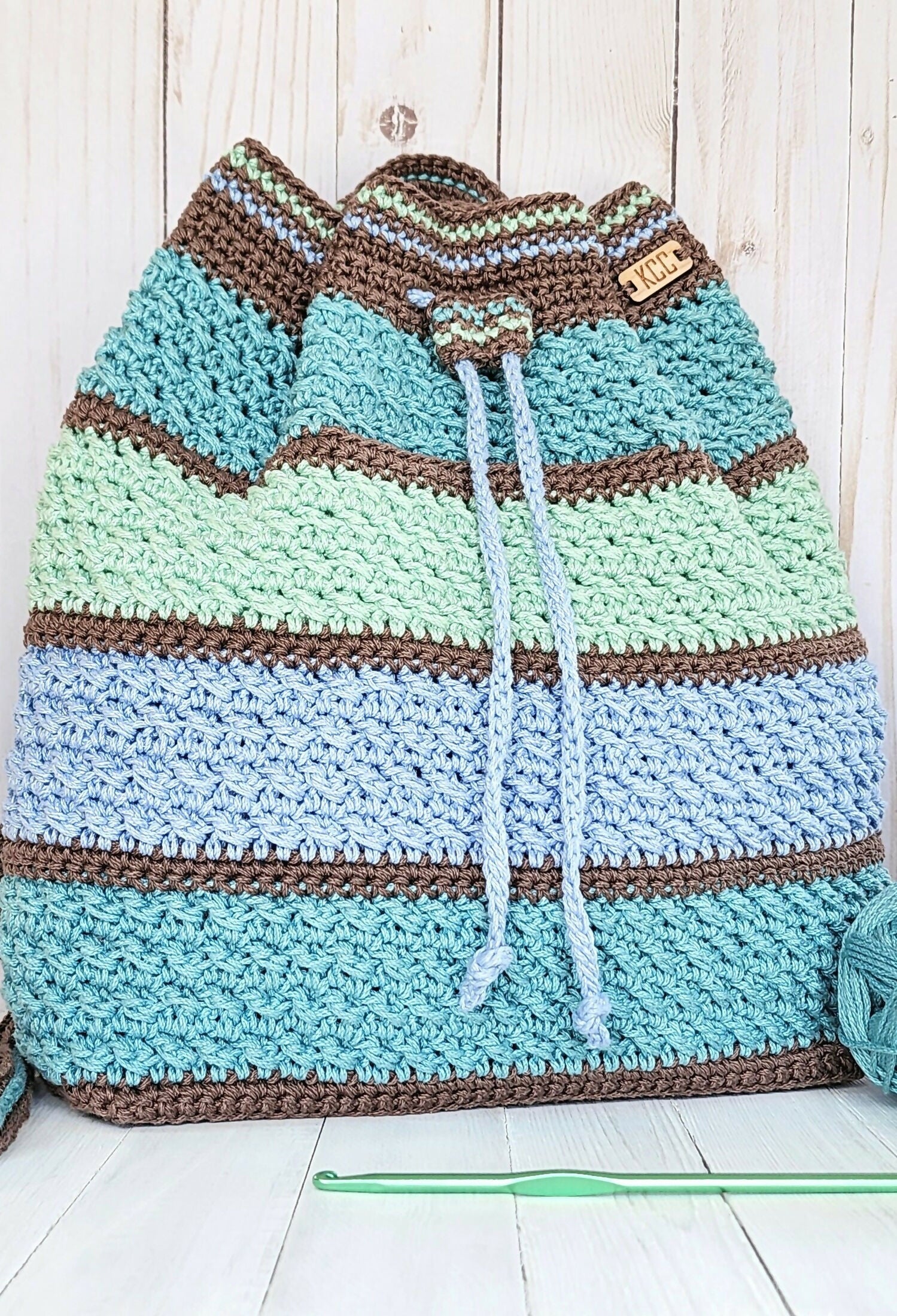 Color Wave Backpack (Crochet)