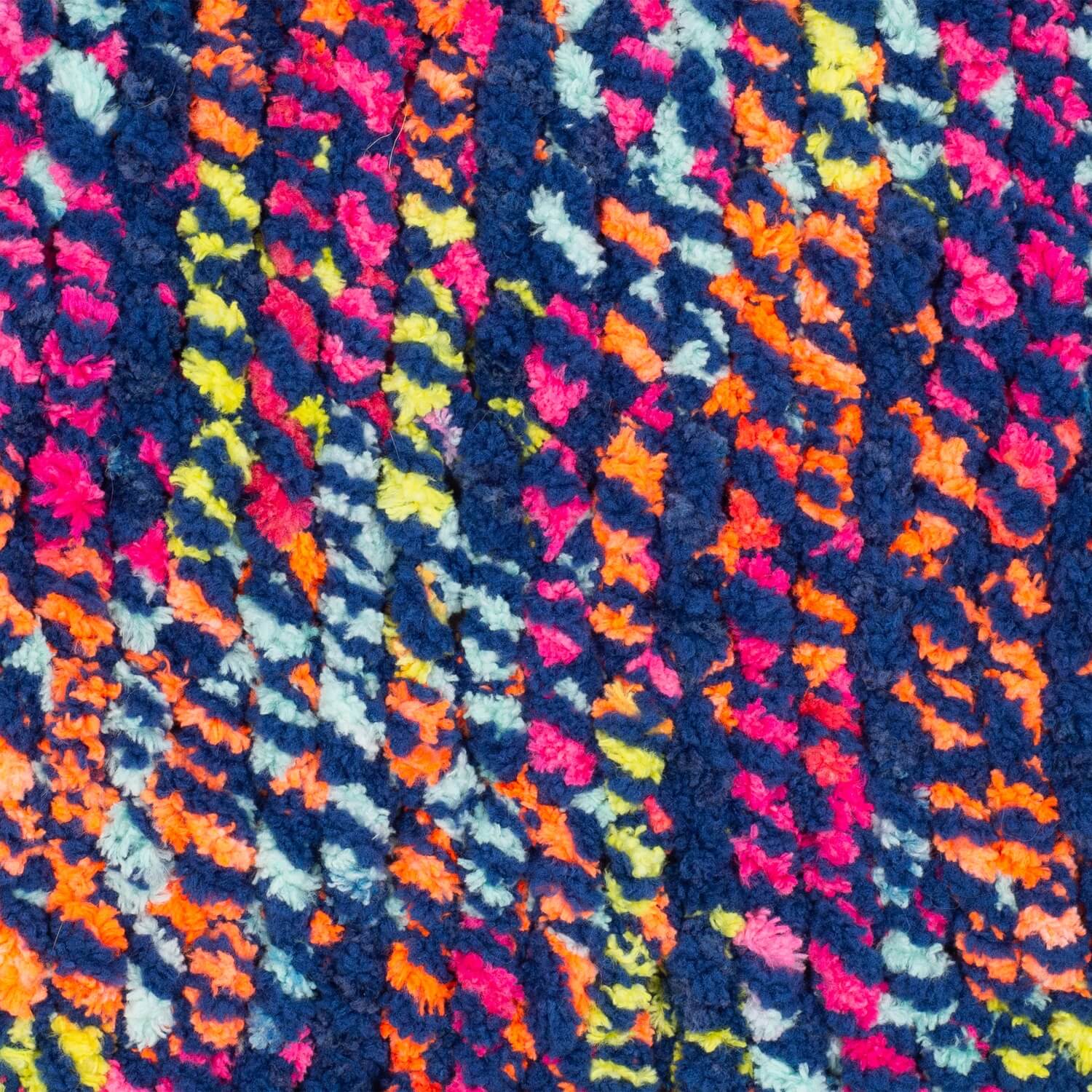 Cover Story™ Dreamland™ Yarn