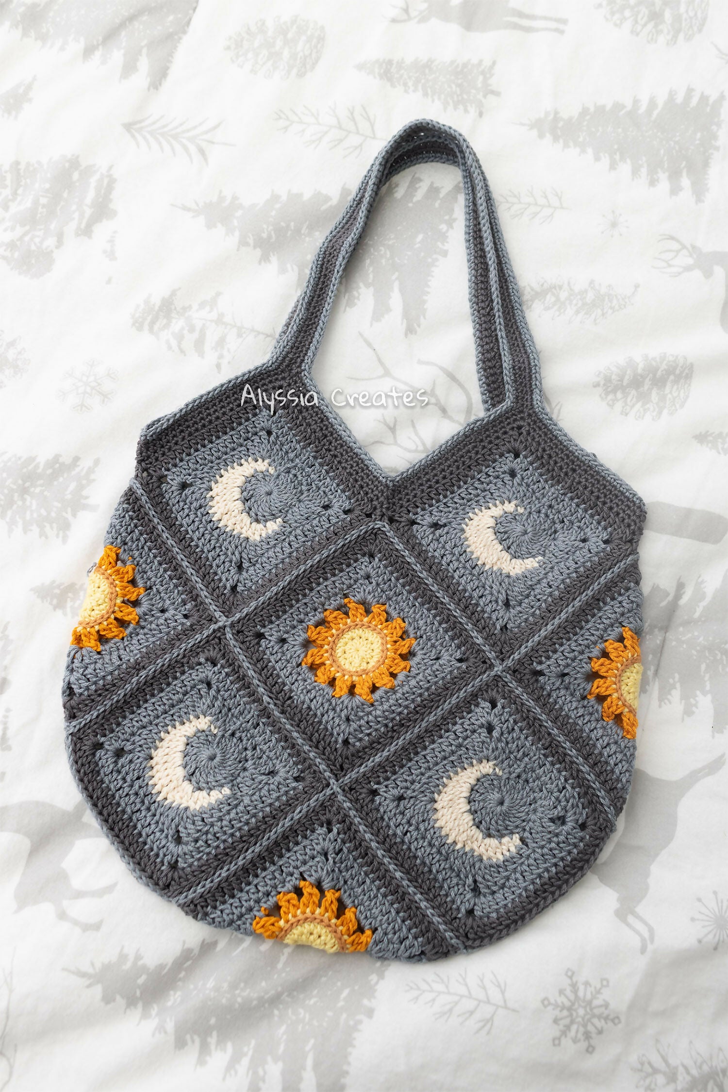 Sun and Moon Tote Bag (Crochet)