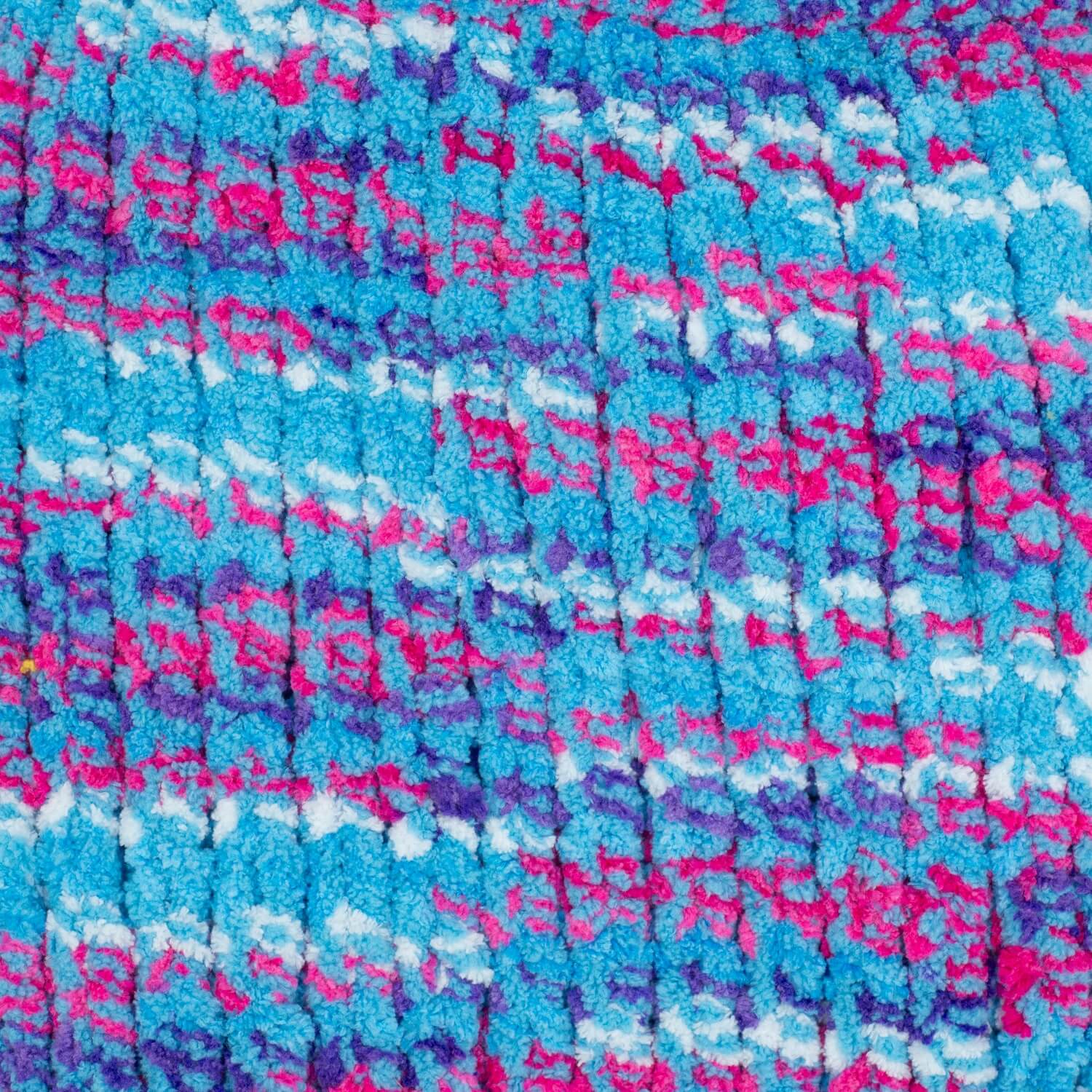 Cover Story™ Dreamland™ Yarn